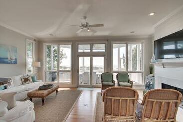 45 Ocean Point By Avantstay Amazing Views + Beach Access & Community Pool Access