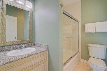 56 Grand Pavilion By Avantstay Oceanfront Deck + Views, Community Pool