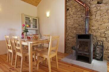 Atmospheric Gite With Large Terrace
