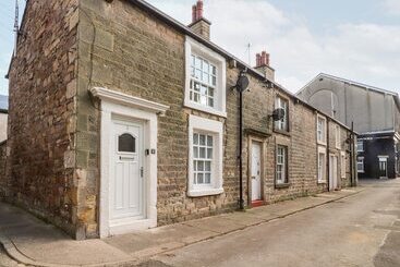 Bay Cottage No 5