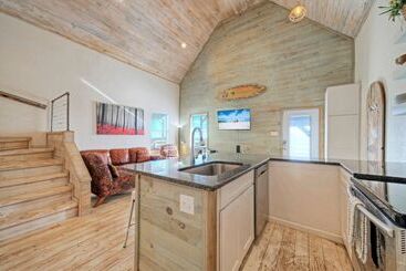 Shared Pool W/ Bay Views, Boat Dock Fishing Big Slough By Avantstay