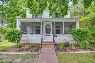Charming Hampton Home ~ 7 Mi To Buckroe Beach!