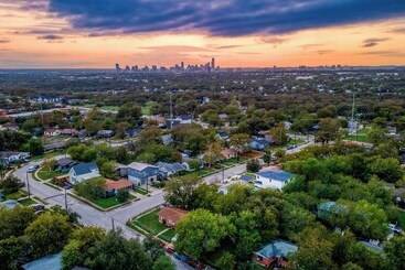 Clyde By Avantstay Great For Longer Stays, 12 Min To Downtown