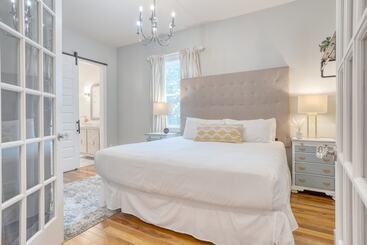 بيت ريفى Cypress Breeze By Avantstay Stunning Home + Pool