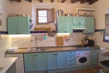 Andalusian Farmhouse For Workshops, Retreats Or Events