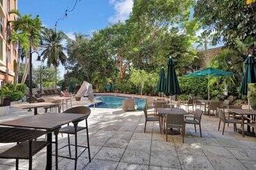 Gorgeous Spacious 2bed Bayview Apartment