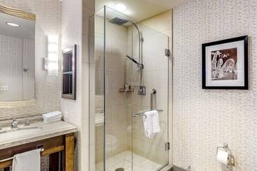 هتل Eagle River By Avantstay Located In The Westin