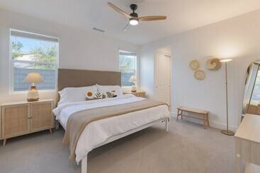 קוטג'' Lago Luxe By Avantstay Lakefront + Private Pool, Great For Festival Season