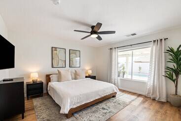 קוטג'' Montego By Avantstay Private Yard W/ Pool & Hot Tub