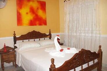 پانسیون Hostal Doña Miñe Trinidad