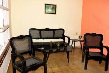 پانسیون Hostal Doña Miñe Trinidad