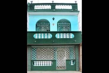 پانسیون Hostal Doña Miñe Trinidad