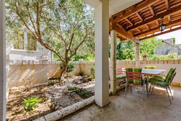 پانسیون Villa Kosa
