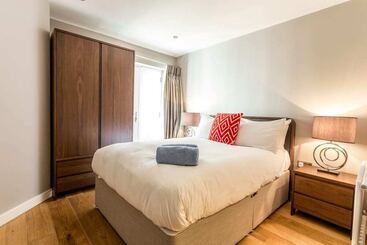 کلبه The Sweet Mews   Big & Bright 4bdr Mews Home In Ideal Location