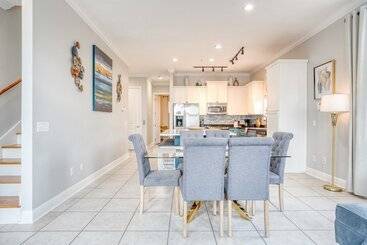 Tidal Charm By Avantstay Walk To Beach, Community Pool, Balcony, Ocean Views