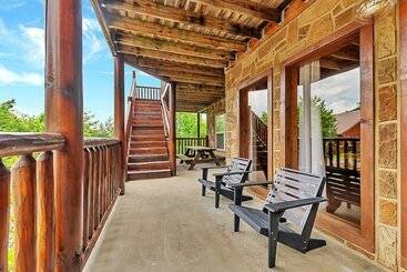 Wilderness Rush By Avantstay Hot Tub + Views