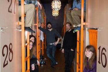 هاستل The Bunkhouse