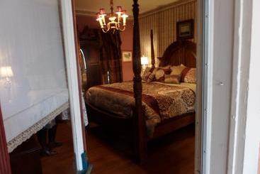 تختخواب و صبحانه Bridgeford House