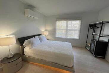 تختخواب و صبحانه Elaine S Cape May Boutique