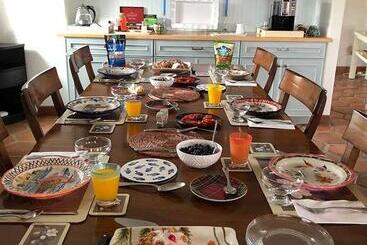 تختخواب و صبحانه Kate Stanton Inn