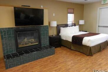 مُتل Cowlitz River Lodge