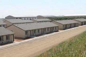 مُتل Prairie Suites