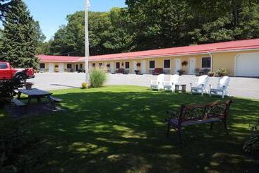مُتل The Garrett Inn