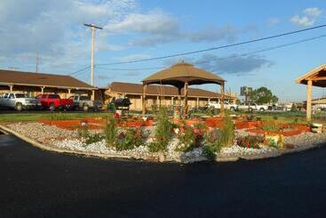 Sands Motel