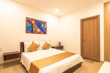 هتل Sunset Homestay