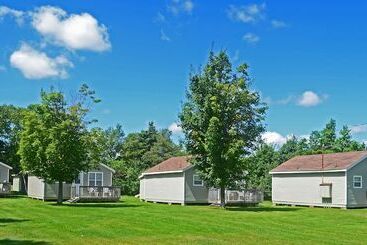 Jake & Jos Cottages
