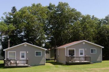 Jake & Jos Cottages