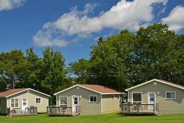 Jake & Jos Cottages