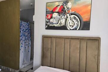 پانسیون Cooper Ville Lite