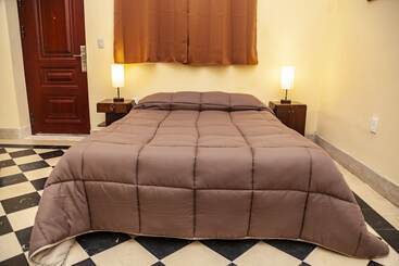 پانسیون Hostal Belele