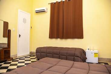 پانسیون Hostal Belele