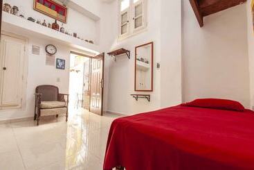 پانسیون Hostal Belele