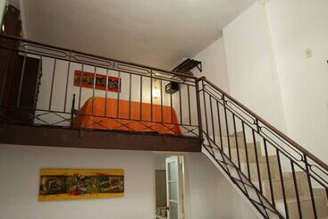 پانسیون Hostal Belele