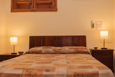 پانسیون Hostal Belele