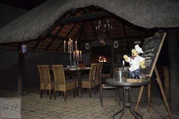 پانسیون The Rhino Room At Frederick S Place