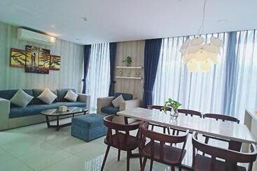 استراحتگاه Oceanami Villa