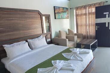 Emmonlang Resort