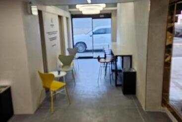 Calm Rest Hotel Masan