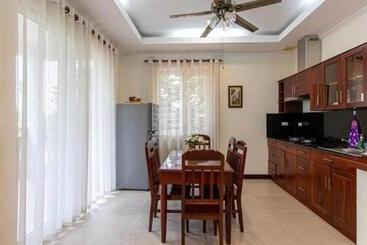 هتل Elegant Escape Residence