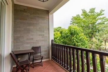 هتل Elegant Escape Residence