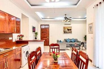 هتل Elegant Escape Residence