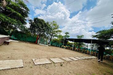هتل Harsuliya Resort And