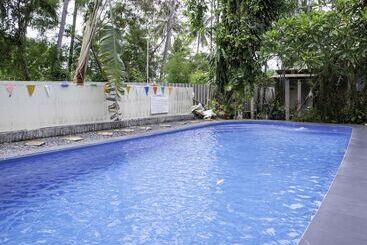 בית מלון כפרי Oyo 567 U Residence