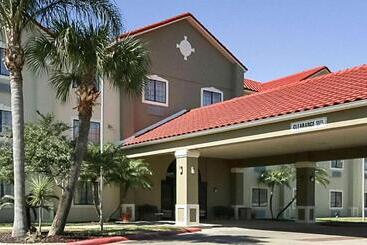هتل Quality Inn Kingsville Hwy 77