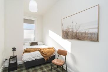 هتل The Fort Guesthouse Timaru