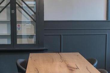 هتل The Fort Guesthouse Timaru